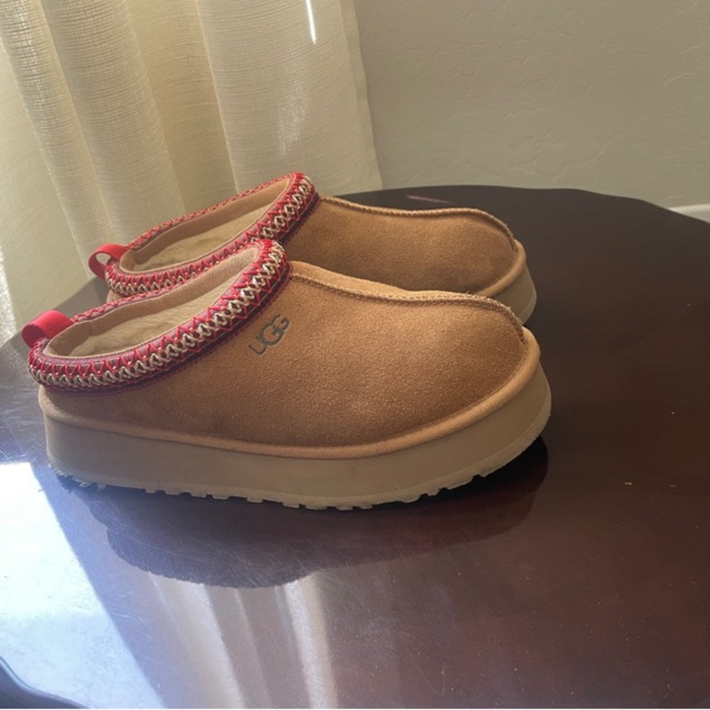 UGG Tasman Slippers with Red Trim